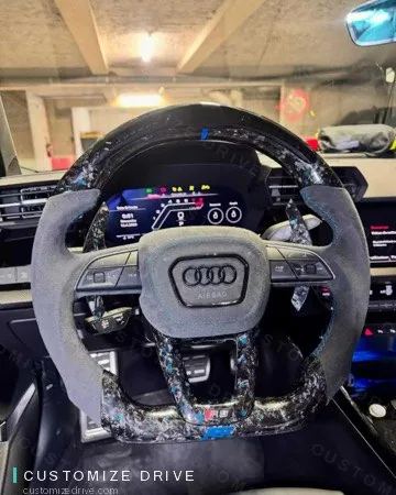Custom steering wheel built by Customize Drive